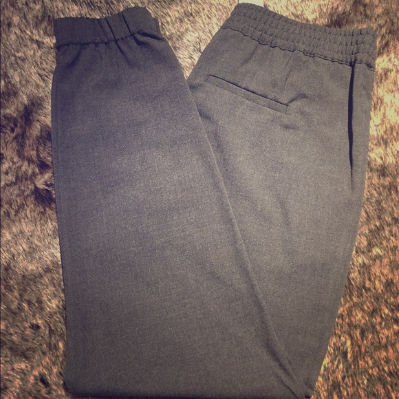 Banana Republic Pants - NWT Banana Republic jogger style pants